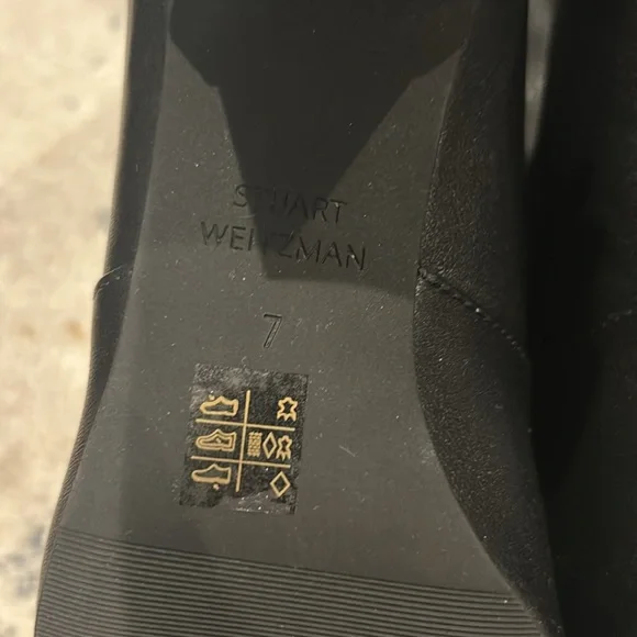 Stuart Weitzman Allshine 60 Leather Bootie in black size 7 NWT - Picture 12 of 13